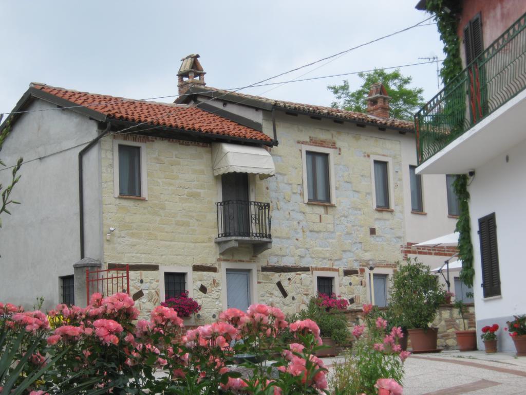 Albergotto Natalina Grazzano Badoglio Exterior foto
